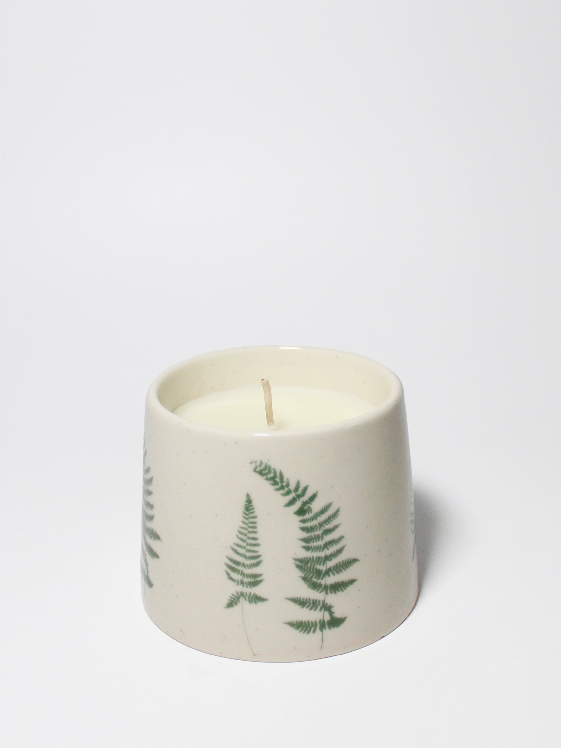 Eucalyptus Natural Home 7 oz scented candle | Shop Natural Home