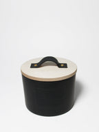 Vanilla Tobacco 12 oz scented candle