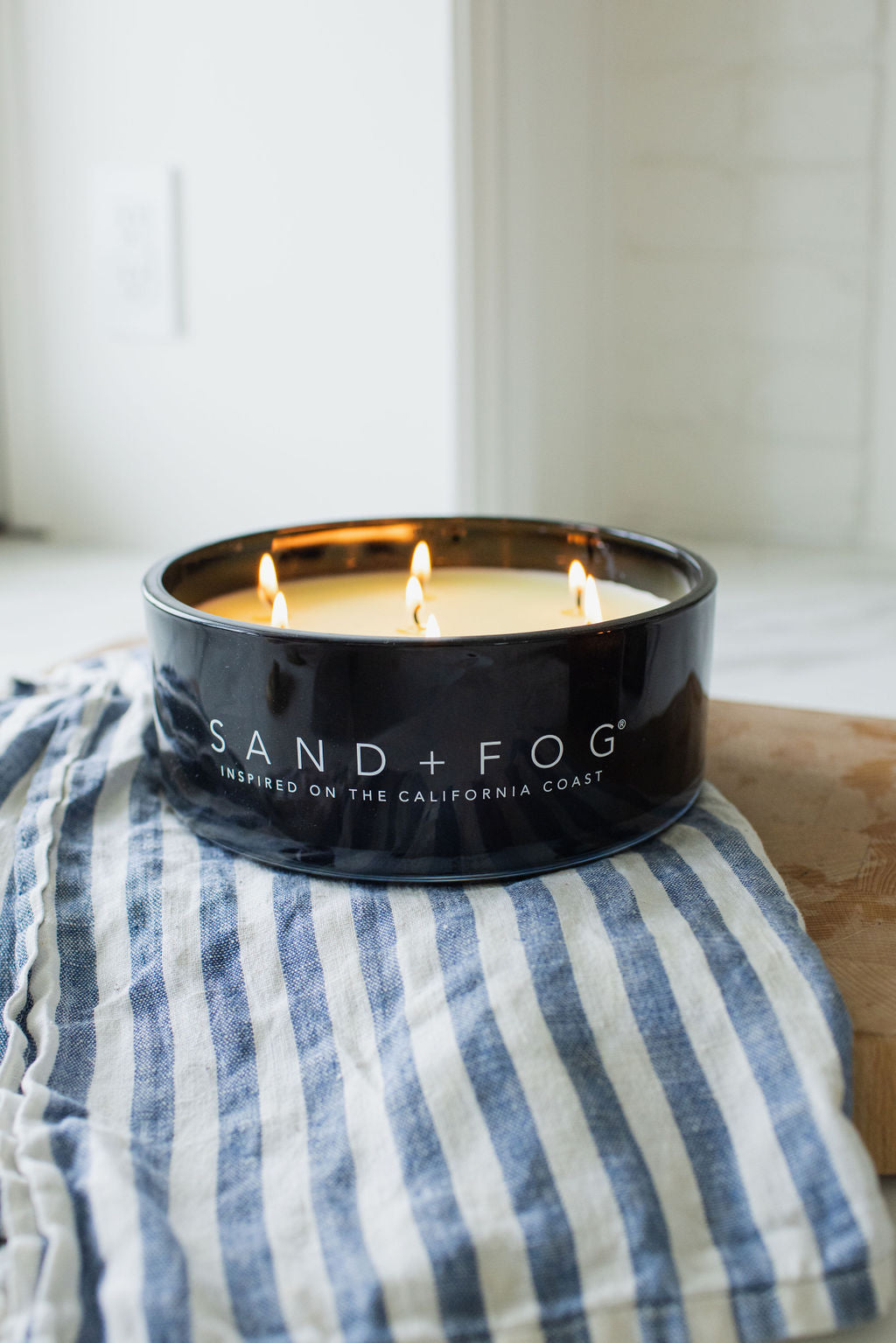 Teakwood 34 oz scented candle | Shop Sand + Fog