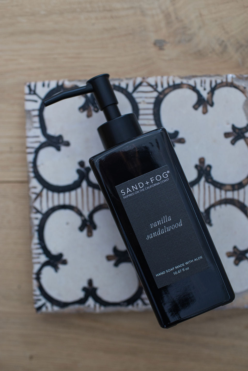 Vanilla Sandalwood 10.47 oz Liquid Hand Soap | Shop Sand + Fog