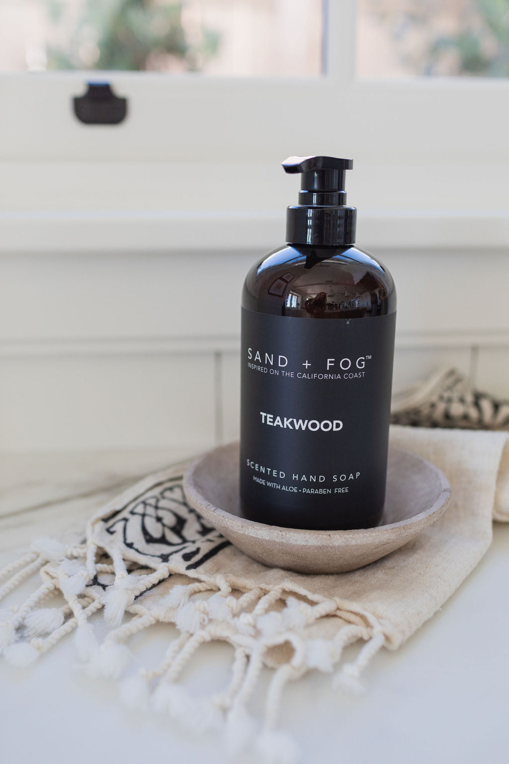 Teakwood 20 oz Liquid Hand Soap | Shop Sand + Fog